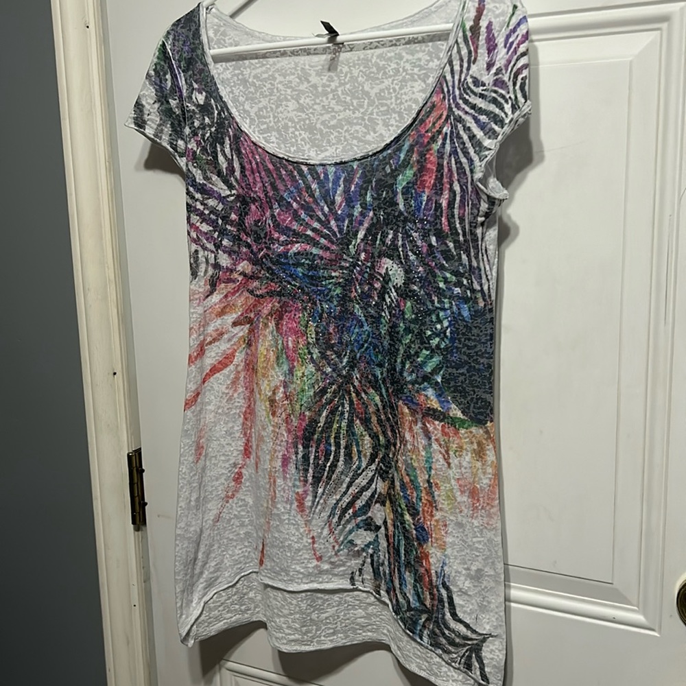 Beautiful tee shirt!!